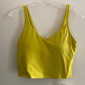 Lulu Align Tank, new with tags. Cute crop top, perfect for yoga or casual look.